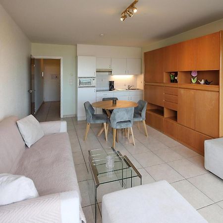 Awesome Apartment In Oostende With House Sea View Exterior foto